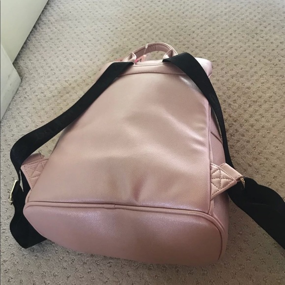 Cute pink cat face backpack new eyelashes!! - Picture 5 of 7